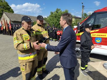 Gmina Pątnów: OSP Grębień ma nowy wóz strażacki
